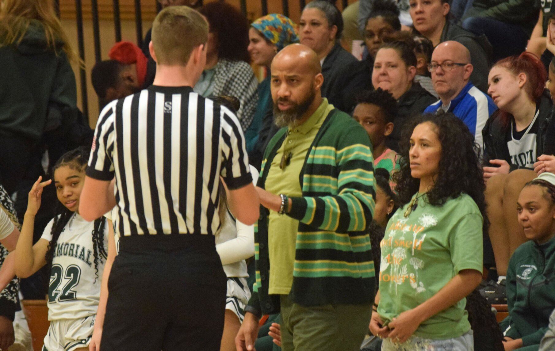 Marques Flowers, entrenador del Madison Memorial